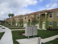 4373 Gardenstone Ct in Kissimmee, FL - Foto de edificio - Building Photo