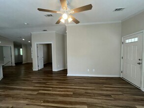 115 Poinsettia Dr in Leesburg, FL - Building Photo - Building Photo