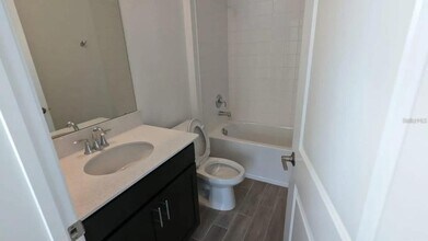 1740 Cross Prairie Pkwy in Kissimmee, FL - Building Photo - Building Photo