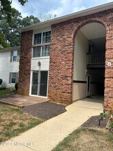 8-1 Seattle Ct in Freehold, NJ - Building Photo - Building Photo