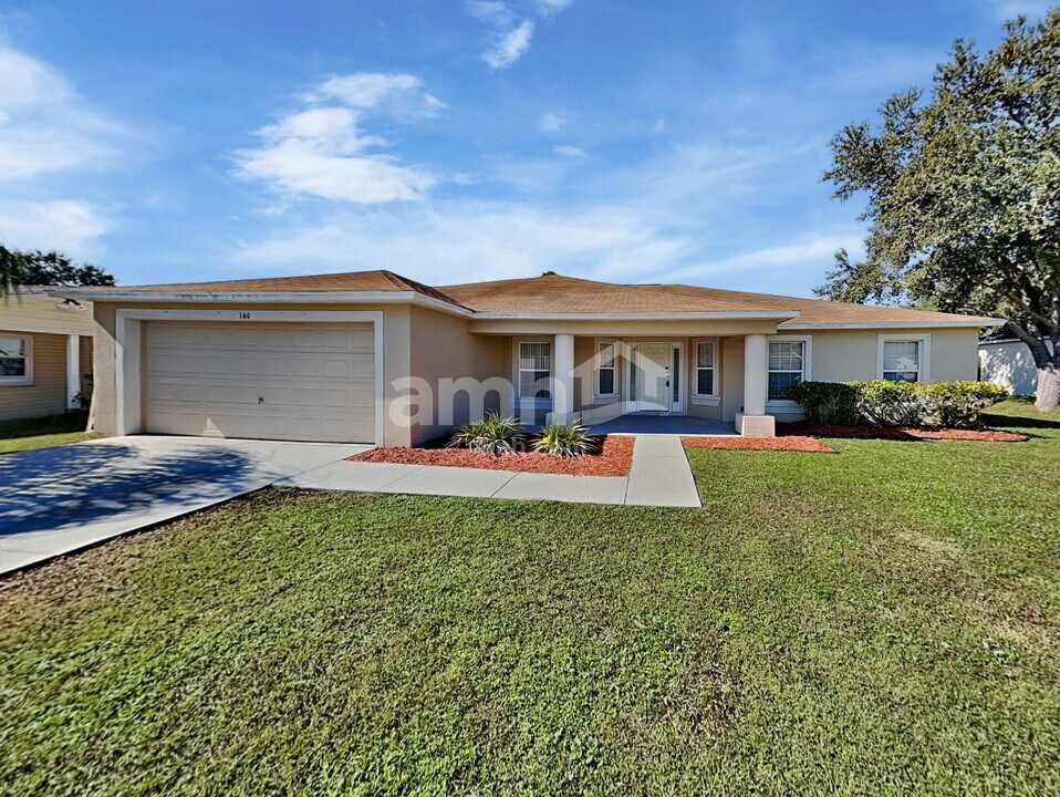 160 Andalusia Ave NW in Palm Bay, FL - Building Photo