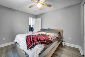 15 Ocean Ave, Unit #101 in Winthrop, MA - Building Photo - Building Photo