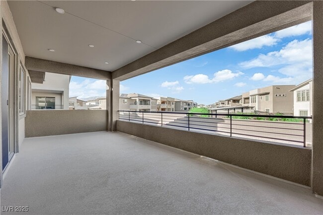 property at 10648 Stone Ledge Ave