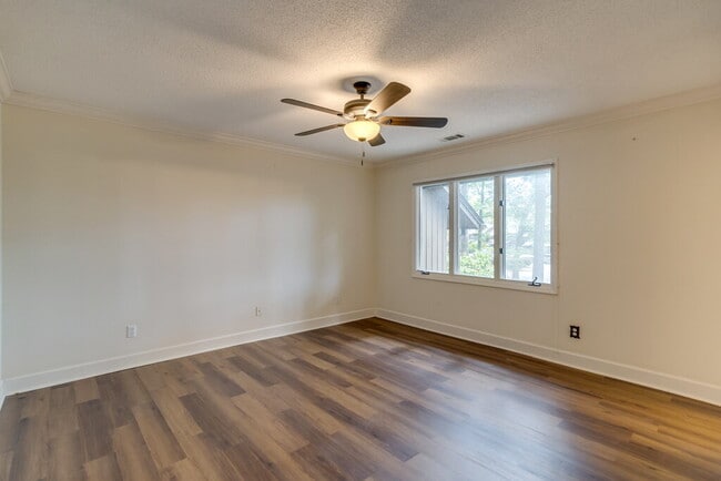 66 Brown Pelican Dr in Savannah, GA - Building Photo - Building Photo