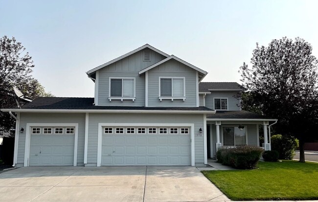 property at 1350 Brooke Way