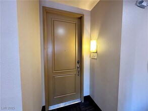 71 E Agate Ave in Las Vegas, NV - Building Photo - Building Photo