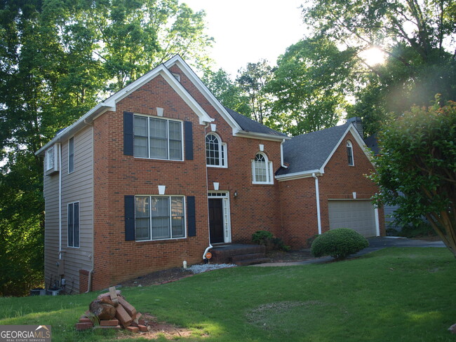 6979 Overlook Point Rd in Stone Mountain, GA - Building Photo - Building Photo