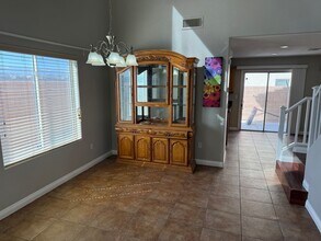 5122 Tioga Pass Ave in Las Vegas, NV - Building Photo - Building Photo