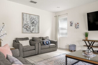 7506 Marker Ave in Kissimmee, FL - Building Photo - Building Photo