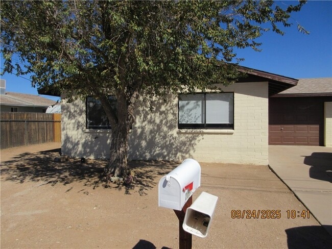 property at 2027 Wickieup Ave