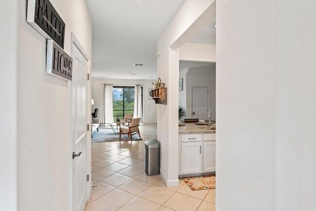 15263 Sunny Day Dr in Bradenton, FL - Building Photo - Building Photo