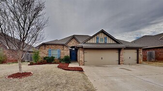 6520 Bentwood Dr in Oklahoma City, OK - Building Photo