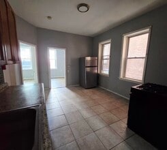 962 Main Ave in Passaic, NJ - Building Photo - Building Photo