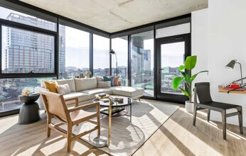 1245 W Fulton St in Chicago, IL - Building Photo - Building Photo