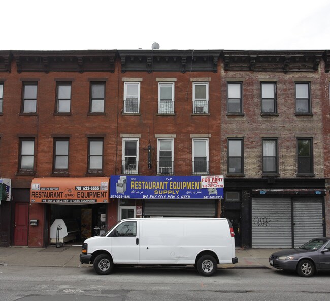 952 Atlantic Ave in Brooklyn, NY - Building Photo - Building Photo