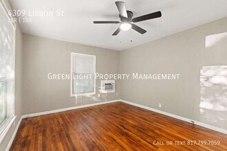 4309 Lisbon St in Fort Worth, TX - Building Photo - Building Photo