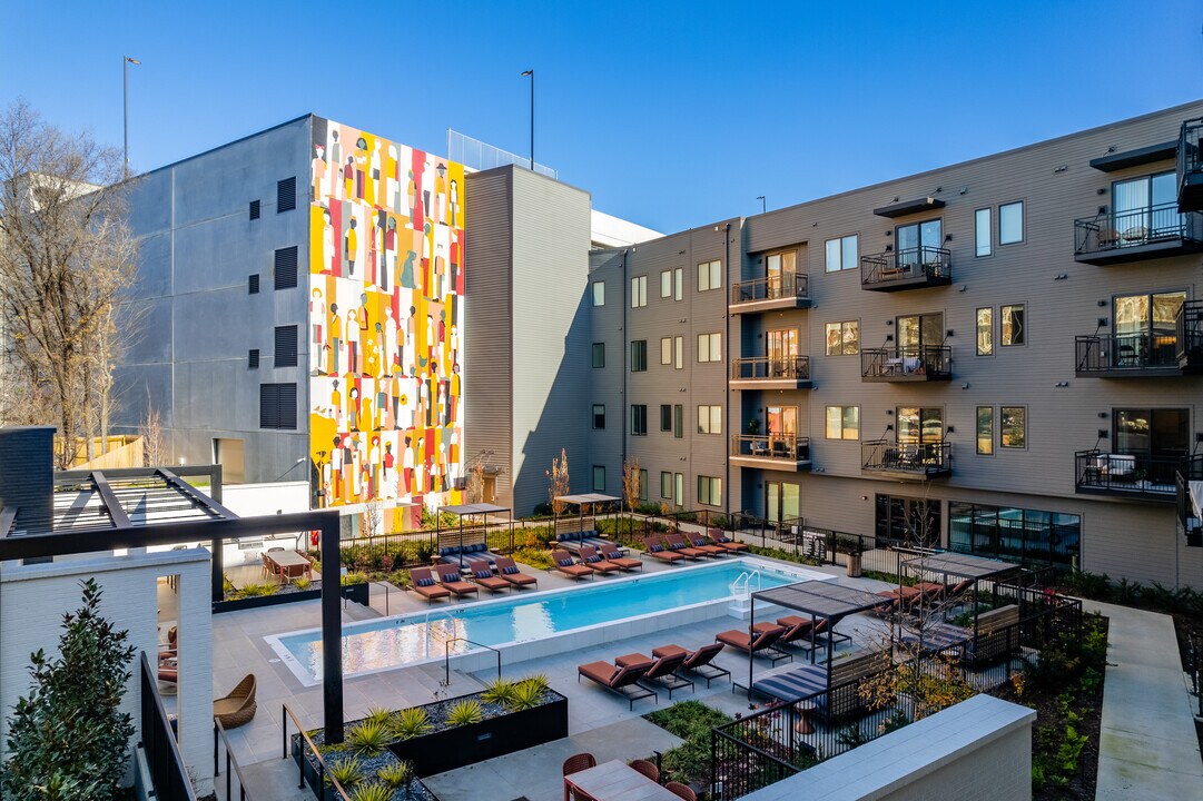 The Hamilton and Hume House Apartments in Nashville, TN - Building Photo