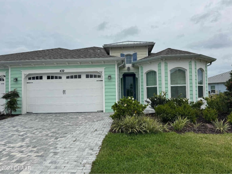 432 Good Life Wy in Daytona Beach, FL - Building Photo