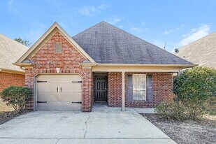 4225 Willow Brook Cir in Birmingham, AL - Building Photo