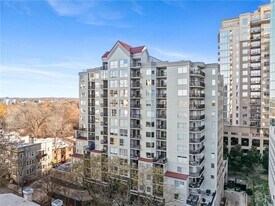 275 13th St NE in Atlanta, GA - Building Photo