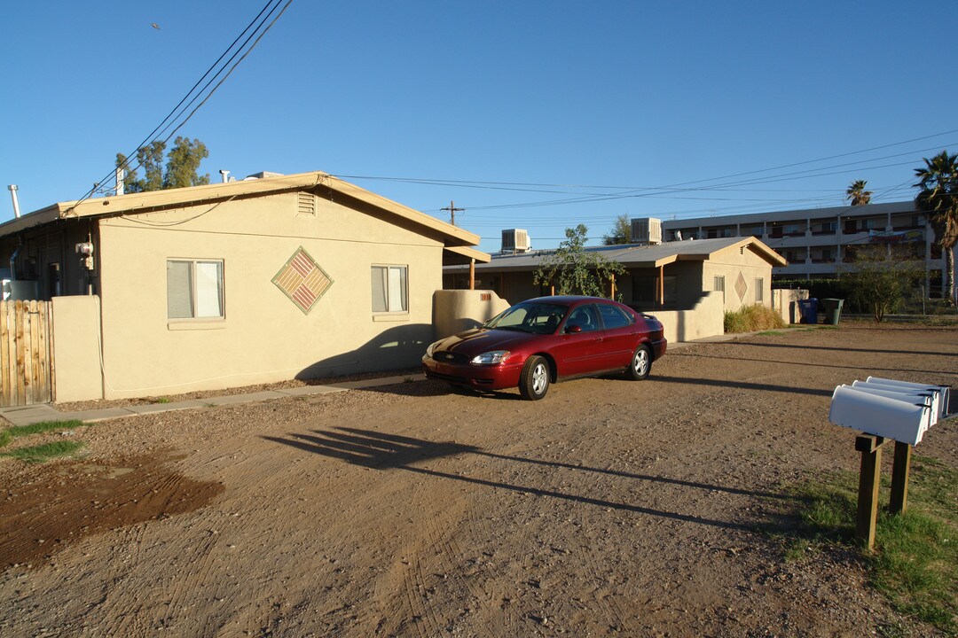 2610 N Dodge Blvd in Tucson, AZ - Foto de edificio