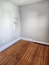 17 Wheeler Ave, Unit 2 in Medford, MA - Foto de edificio - Building Photo