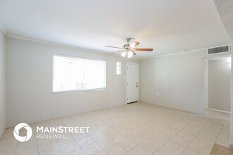 608 W Mission Ln in Phoenix, AZ - Foto de edificio - Building Photo