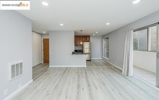 4099 Howe St in Oakland, CA - Building Photo - Building Photo