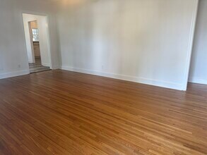 900 Everett Pl in Charlotte, NC - Building Photo - Building Photo