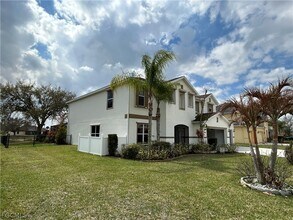 18270 Pine Nut Ct in Lehigh Acres, FL - Building Photo - Building Photo