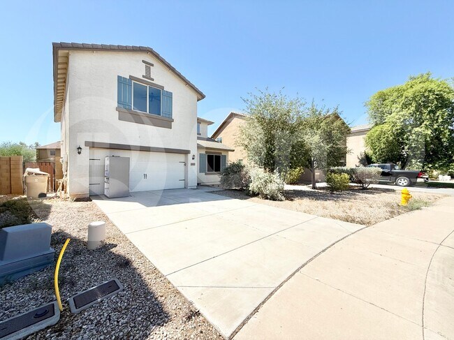 10631 E Sunflower Ln in Florence, AZ - Building Photo - Building Photo