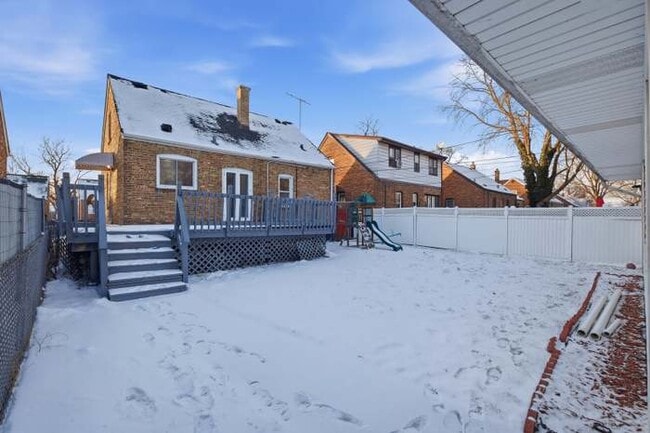 18037 Ridgewood Ave in Lansing, IL - Building Photo - Building Photo