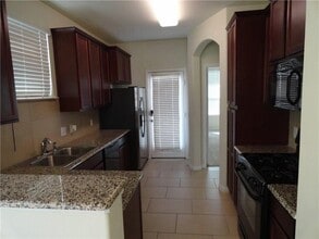 507 N Heatherwilde Blvd in Pflugerville, TX - Building Photo - Building Photo