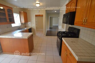 17363 Saticoy St in Los Angeles, CA - Building Photo - Building Photo