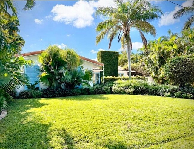 1014 Lewis Cove in Delray Beach, FL - Building Photo - Building Photo