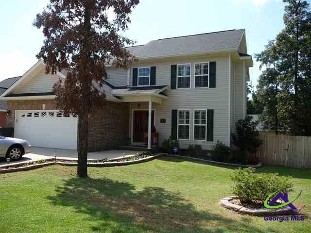 102 Jeanette Pl in Centerville, GA - Building Photo