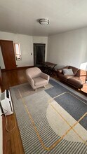 2655 41st St NW, Unit 304 in Washington, DC - Building Photo - Building Photo