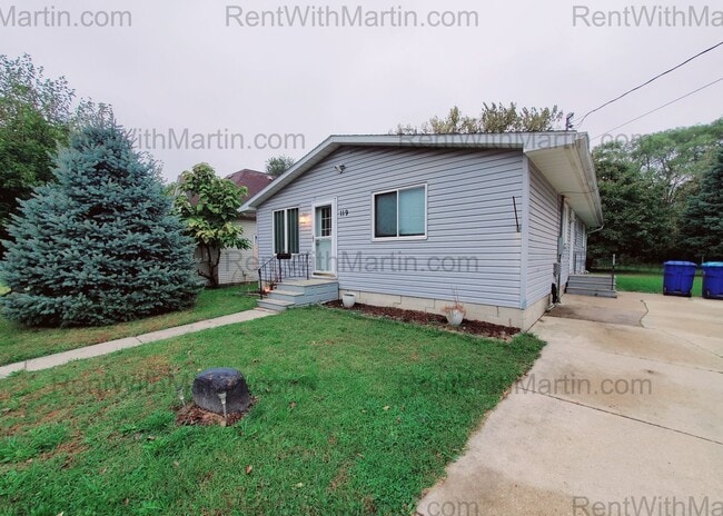 property at 119 6th St SW