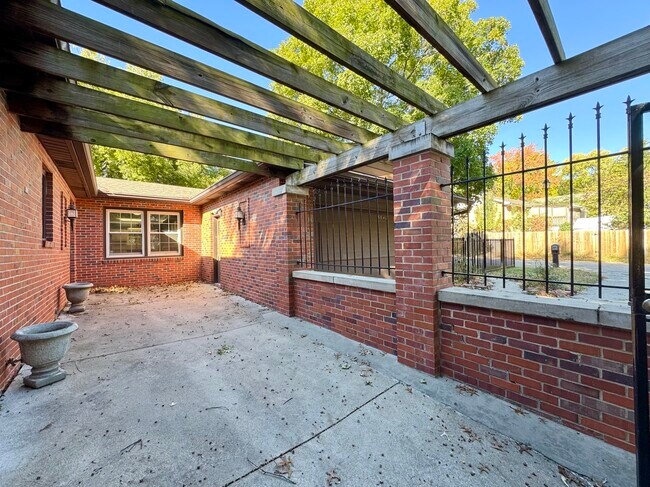 3640 Walnut St in Kansas City, MO - Building Photo - Building Photo