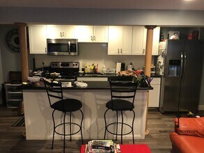 7 Denby Rd, Unit B in Boston, MA - Building Photo - Building Photo