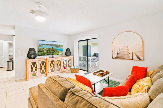 property at 9126 E Highland Pines Blvd