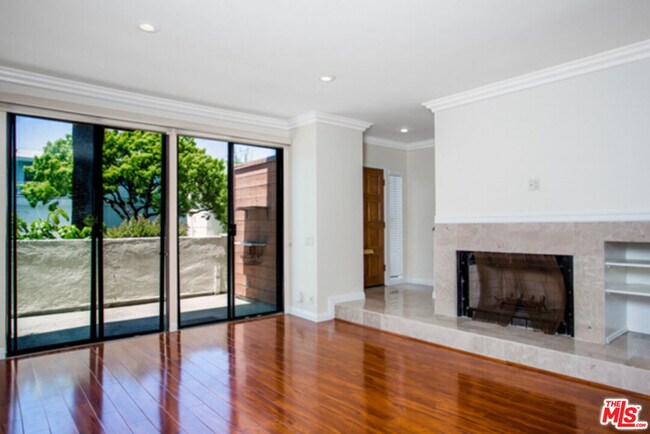 1312 Washington Ave in Santa Monica, CA - Building Photo - Building Photo