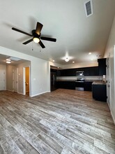 3348 N Yavapai Rd E in Prescott Valley, AZ - Building Photo - Building Photo