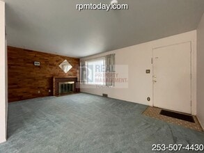 8429 95th St SW in Tacoma, WA - Building Photo - Building Photo