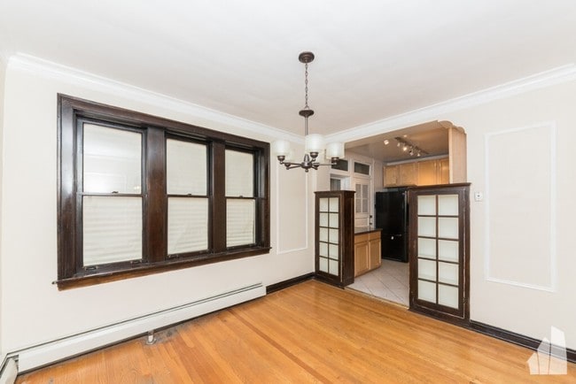 4515 N Wolcott Ave, Unit 2A, Unit 2A