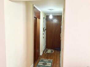 65-15 Yellowstone Blvd-Unit -3B in Queens, NY - Building Photo - Building Photo