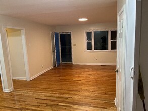 4217 Colebrook Rd in Charlotte, NC - Building Photo - Building Photo