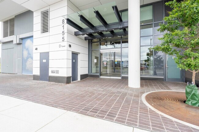 8155 Capstan Way in Richmond, BC - Building Photo - Building Photo