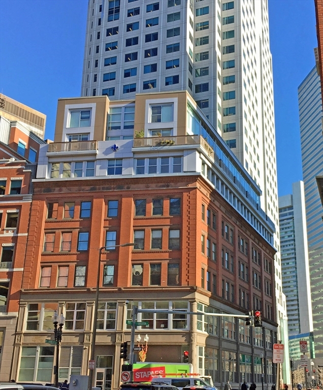property at 88 Kingston St