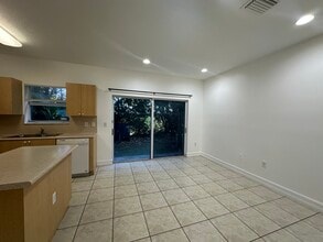 1712 SE 31st Ct in Homestead, FL - Building Photo - Building Photo